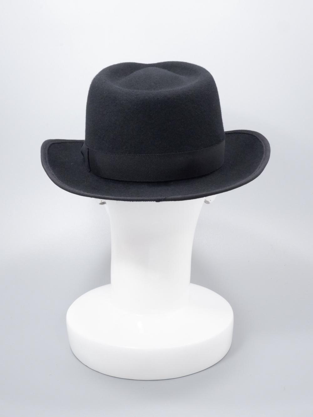 hatB090001